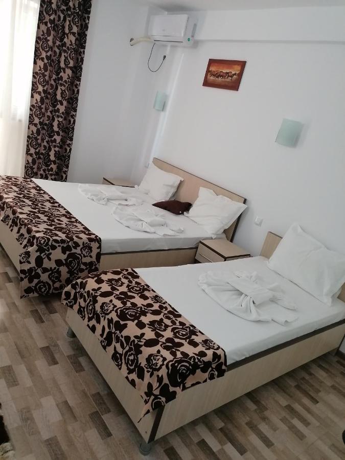 Hotel Coralis 2 Észak-Eforie Kültér fotó